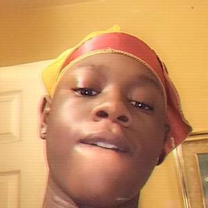 Meet your Posher, Ernest